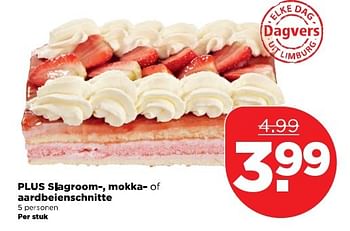 Aanbiedingen Plus slagroom, mokka of aardbeienschnitte - Huismerk - Plus - Geldig van 16/04/2017 tot 22/04/2017 bij Plus