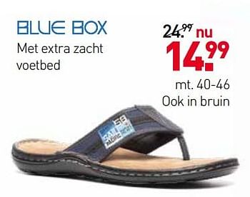 Aanbiedingen Teenslippers met extra zachte voetbed ook in bruin - Blue-Box - Geldig van 05/06/2017 tot 18/06/2017 bij Scapino