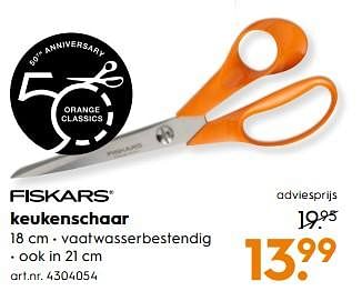 Aanbiedingen Keukenschaar - Fiskars - Geldig van 07/10/2017 tot 18/10/2017 bij Blokker