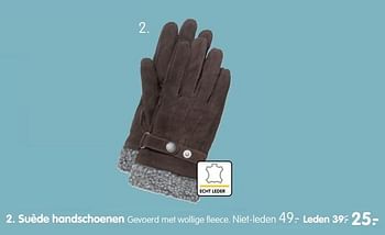 Aanbiedingen Suède handschoenen - Human Nature - Geldig van 13/11/2017 tot 26/11/2017 bij ANWB