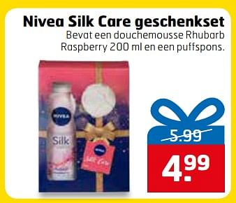 Aanbiedingen Nivea silk care geschenkset bevat een douchemousse rhubarb raspberry en een puffspons - Nivea - Geldig van 28/11/2017 tot 03/12/2017 bij Trekpleister