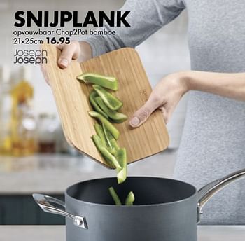 Aanbiedingen Snijplank opvouwbaar chop2pot bamboe - Joseph Joseph - Geldig van 18/04/2018 tot 31/05/2018 bij Multi Bazar