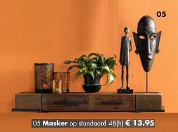 Aanbiedingen Masker op standaard - Huismerk - Europoint - Geldig van 18/11/2019 tot 20/12/2019 bij Europoint