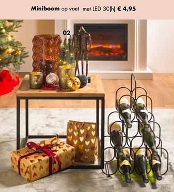 Aanbiedingen Miniboom op voet met led - Huismerk - Multi Bazar - Geldig van 02/11/2020 tot 30/11/2020 bij Multi Bazar