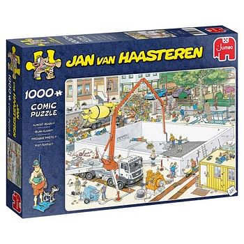 Aanbiedingen Jan van Haasteren puzzel Zwembad onder constructie - Jumbo - Geldig van 05/12/2020 tot 03/01/2021 bij ToyChamp