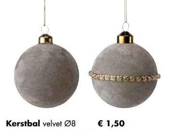 Aanbiedingen Kerstbal velvet - Huismerk - Multi Bazar - Geldig van 08/11/2021 tot 30/11/2021 bij Multi Bazar