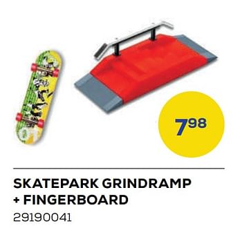 Aanbiedingen Skatepark grindramp + fingerboard - Huismerk - Supra Bazar - Geldig van 25/03/2022 tot 22/04/2022 bij Supra Bazar