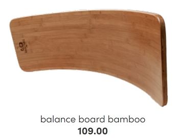 Aanbiedingen Balance board bamboo - Huismerk - Baby &amp; Tiener Megastore - Geldig van 03/07/2022 tot 16/07/2022 bij Baby & Tiener Megastore