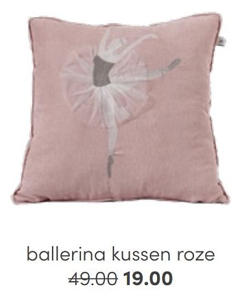 Aanbiedingen Ballerina kussen roze - Huismerk - Baby &amp; Tiener Megastore - Geldig van 03/07/2022 tot 16/07/2022 bij Baby & Tiener Megastore