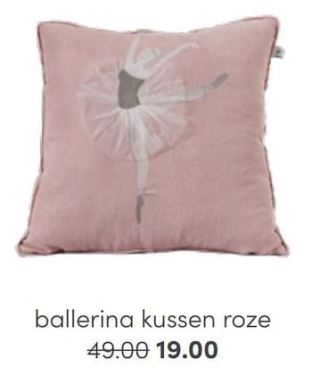 Aanbiedingen Ballerina kussen roze - Huismerk - Baby &amp; Tiener Megastore - Geldig van 24/07/2022 tot 30/07/2022 bij Baby & Tiener Megastore