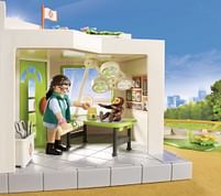 Aanbiedingen 70900 Dierenartspraktijk in de dierentuin - Playmobil - Geldig van 19/03/2022 tot 27/05/2022 bij Toychamp