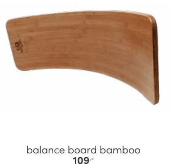 Aanbiedingen Balance board bamboo - Kinderfeets  - Geldig van 29/01/2023 tot 11/02/2023 bij Baby & Tiener Megastore