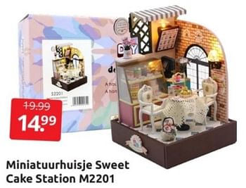 Aanbiedingen Miniatuurhuisje sweet cake station m2201 - Huismerk - Boekenvoordeel - Geldig van 04/02/2023 tot 12/02/2023 bij Boekenvoordeel